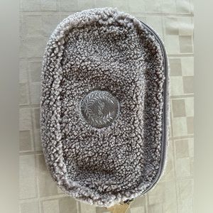 Victoria’s Secret PINK Sherpa Fanny‎ Pack waist belt Bag NEW taupe Crossbody